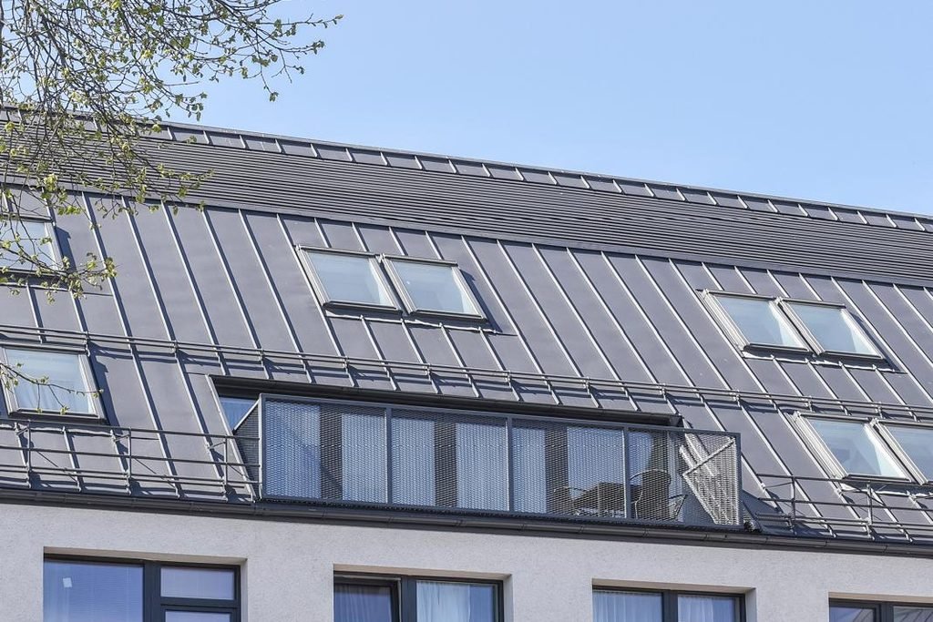 Helle Dachgeschosswohnung mit eigener Terrasse – Foto 14
