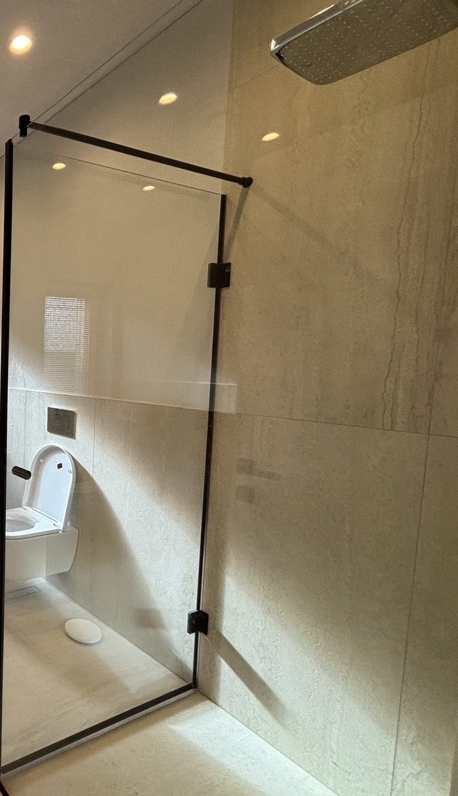 Brand-new house in a gated quarter of four – photo 6